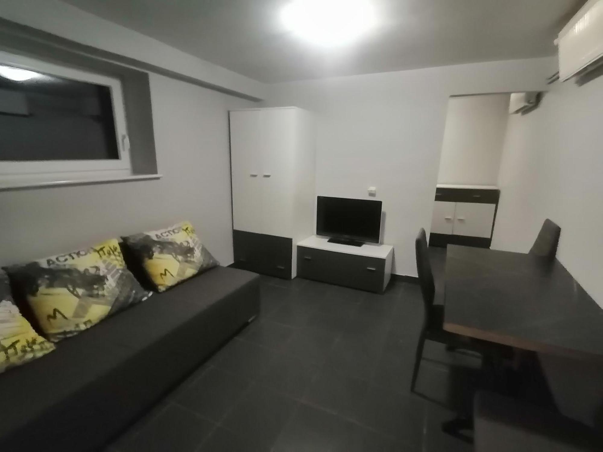 Pokoje Goscinne U Oksany Łagów Exterior foto
